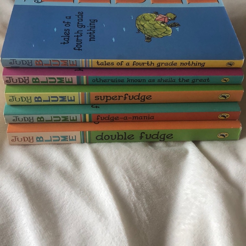 JUDY BLUME Complete Fudge Book Set - Picture 10 of 10
